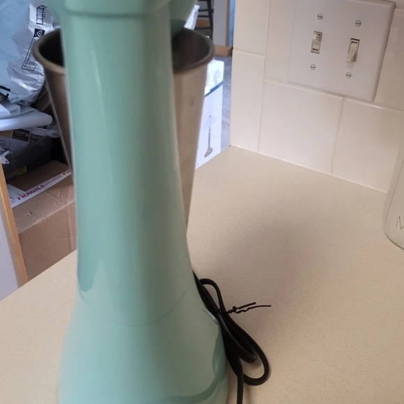 Ovente Electric Milkshake Maker Model MS2070BL New No Box - Picture 5 of 10